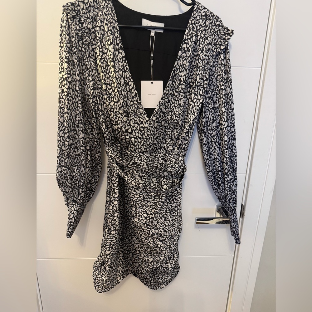 Belted mini Dress in Abstract Cheetah